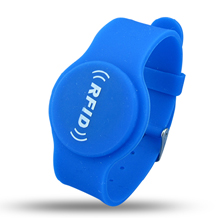 NS08 Adjustable Buckle RFID Silicone Wristband